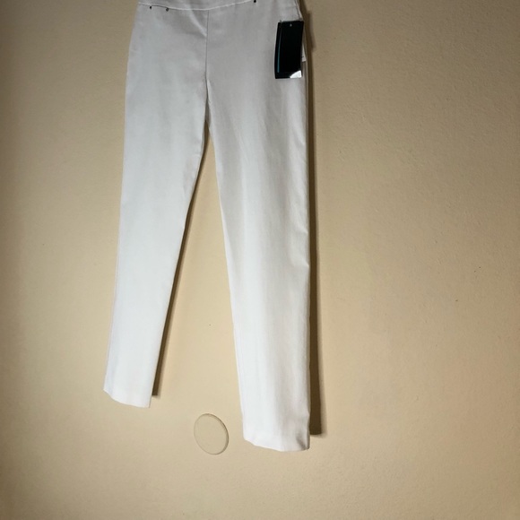 SALE!  $40  Attyre New York Audrey Ankle Slim Leg Petite Pants - Picture 5 of 16